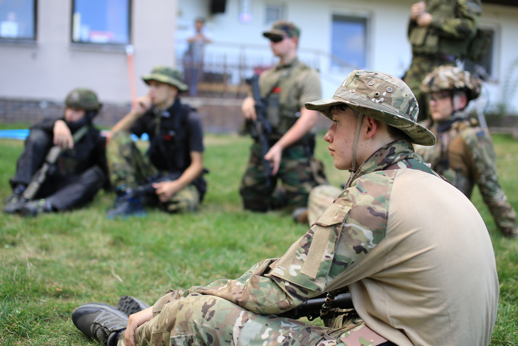 Debriefing po akci výběru do Delty