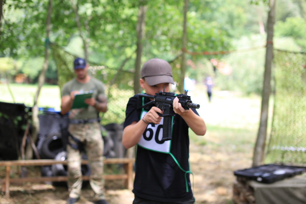 Fyzická a střelecká v rozřazováku