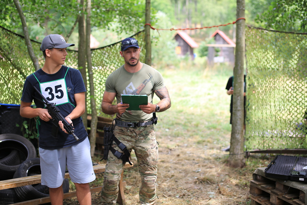 Fyzická a střelecká v rozřazováku