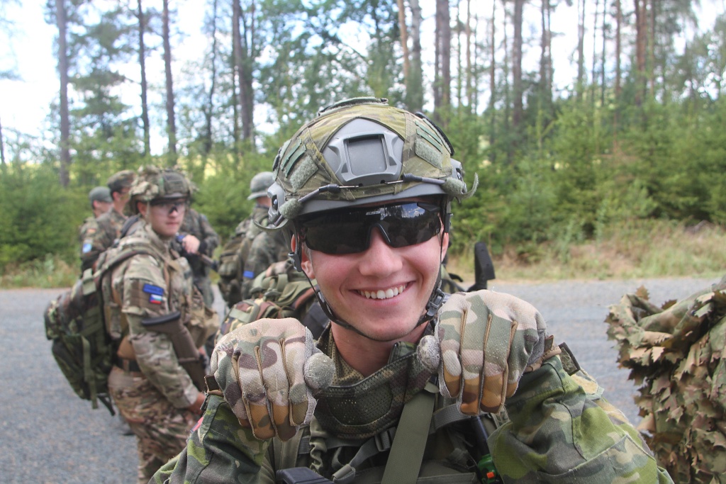 Letní dětský tábor 2026 - ARMYCRAFT