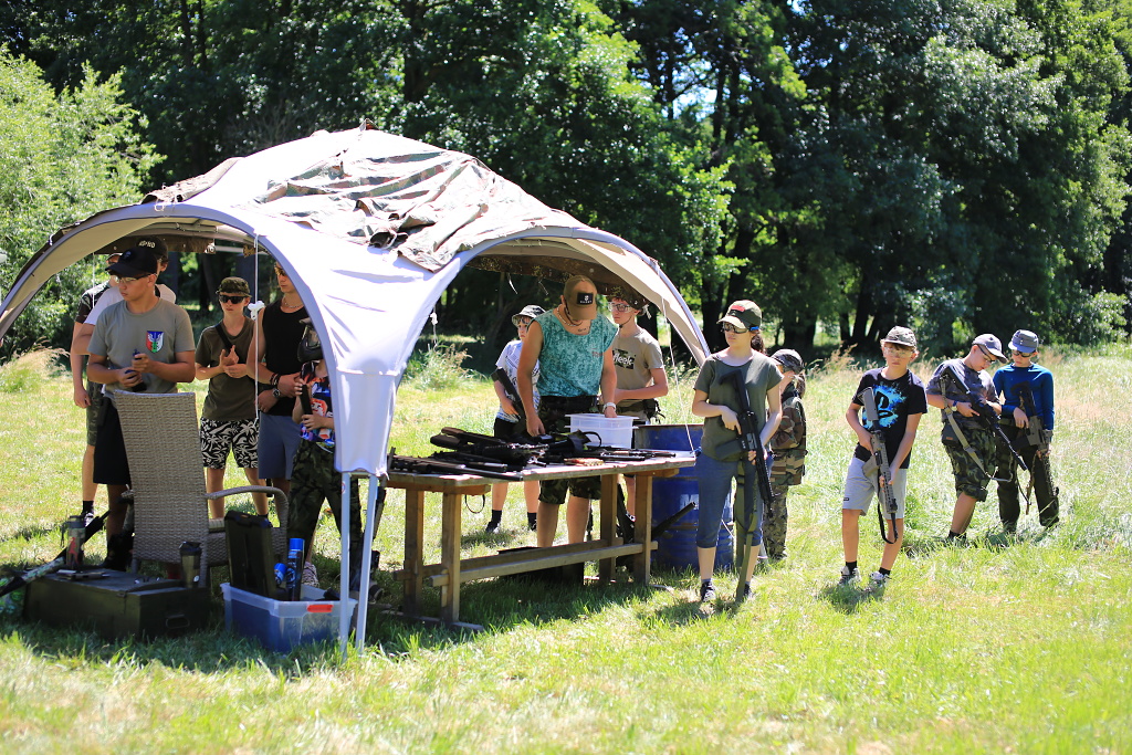 První střelnice a výcvik střelecké techniky