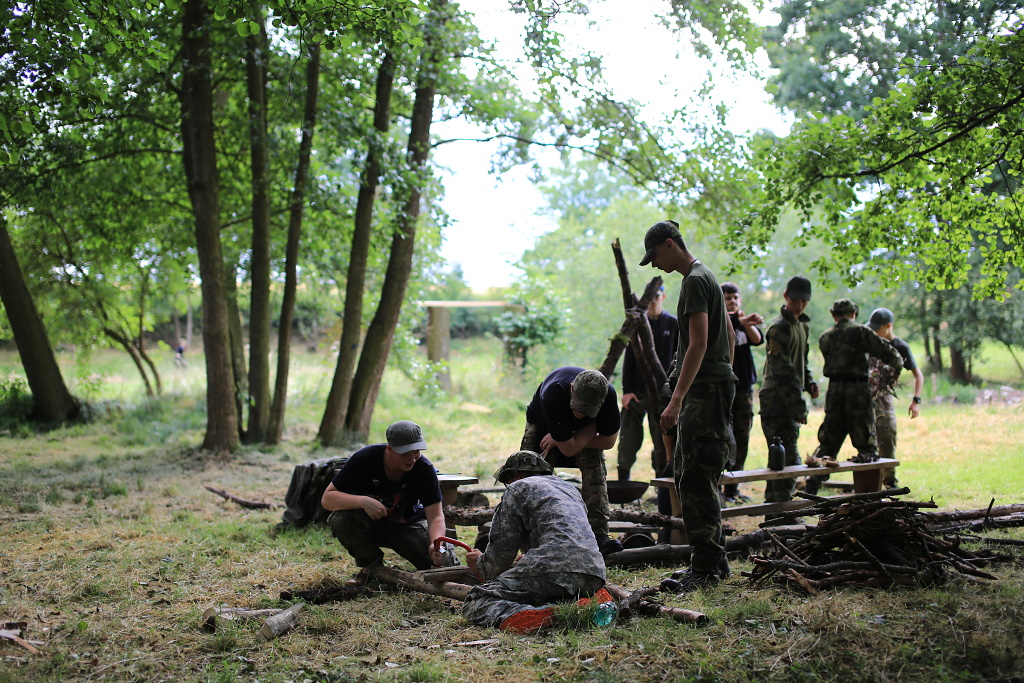 Voják se stará, voják má