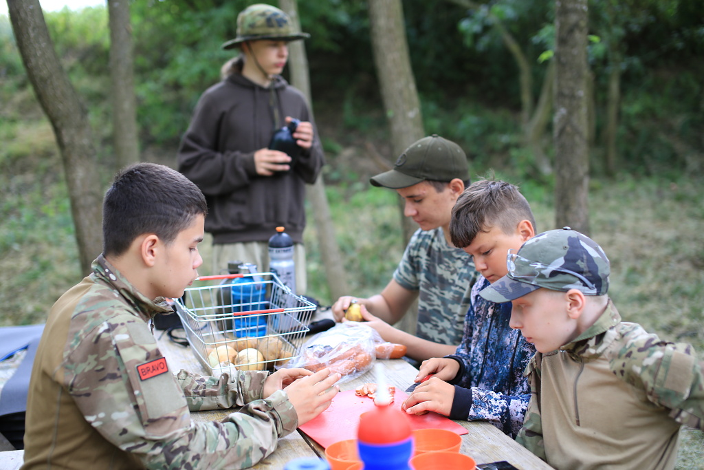 Voják se stará, voják má