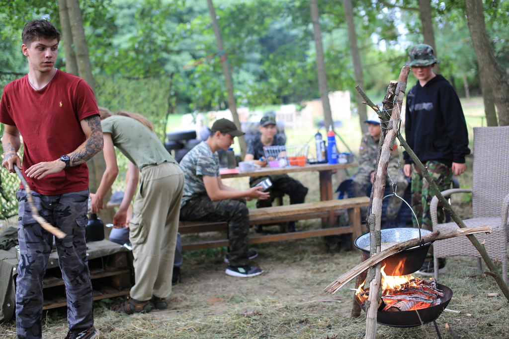 Voják se stará, voják má