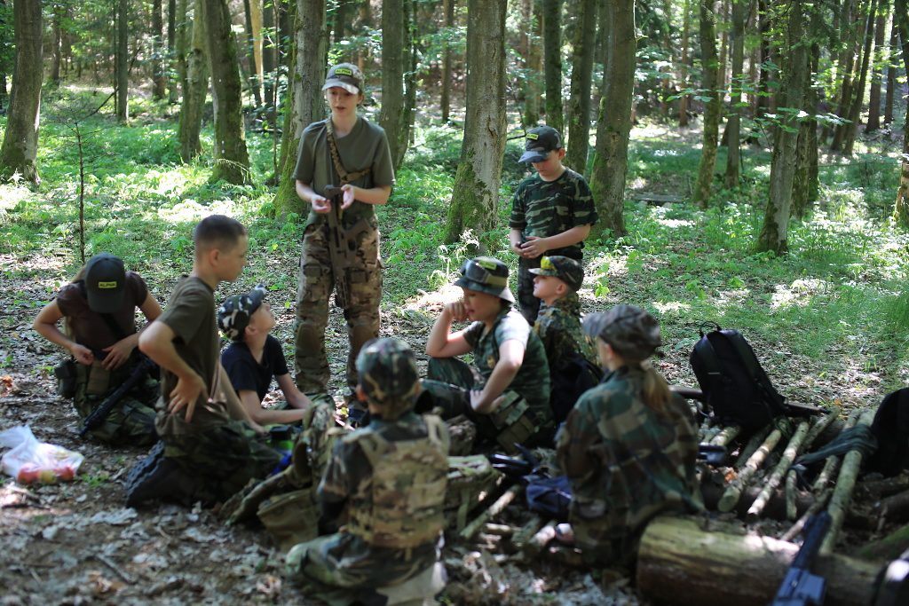 Výcvik a první airsoft hry a akce