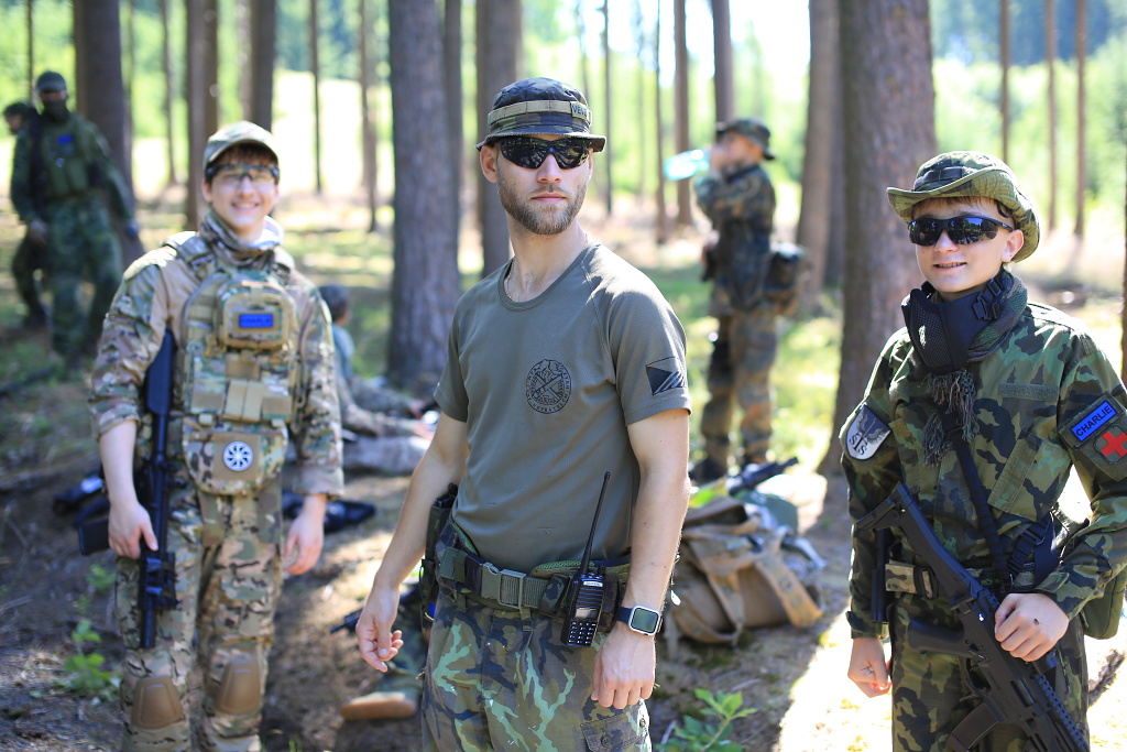 Výcvik a první airsoft hry a akce