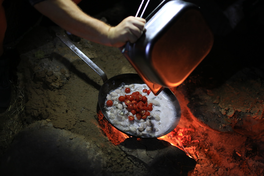 Žabí stehýnka pro Sierru